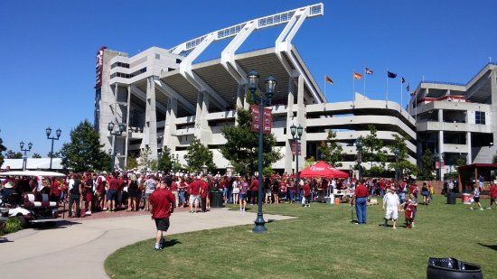Williams-Brice Stadium